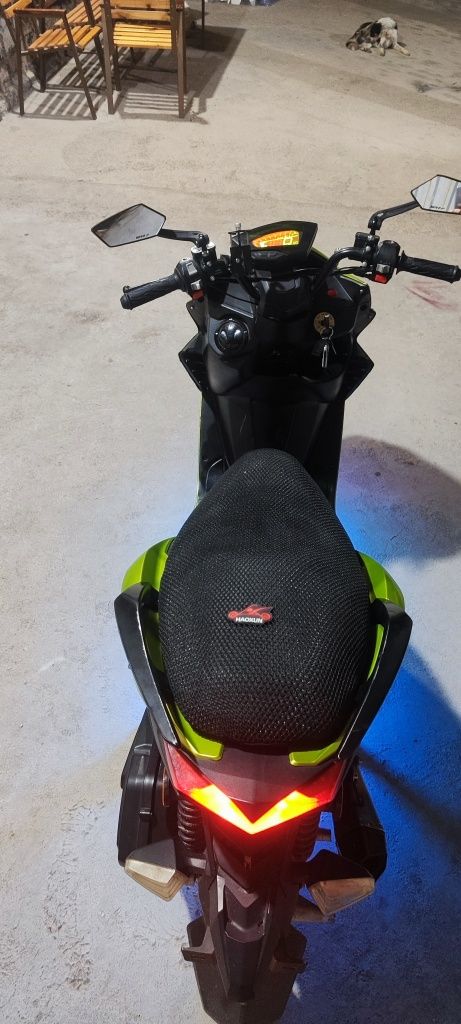 Skuter 175 kub sotiladi