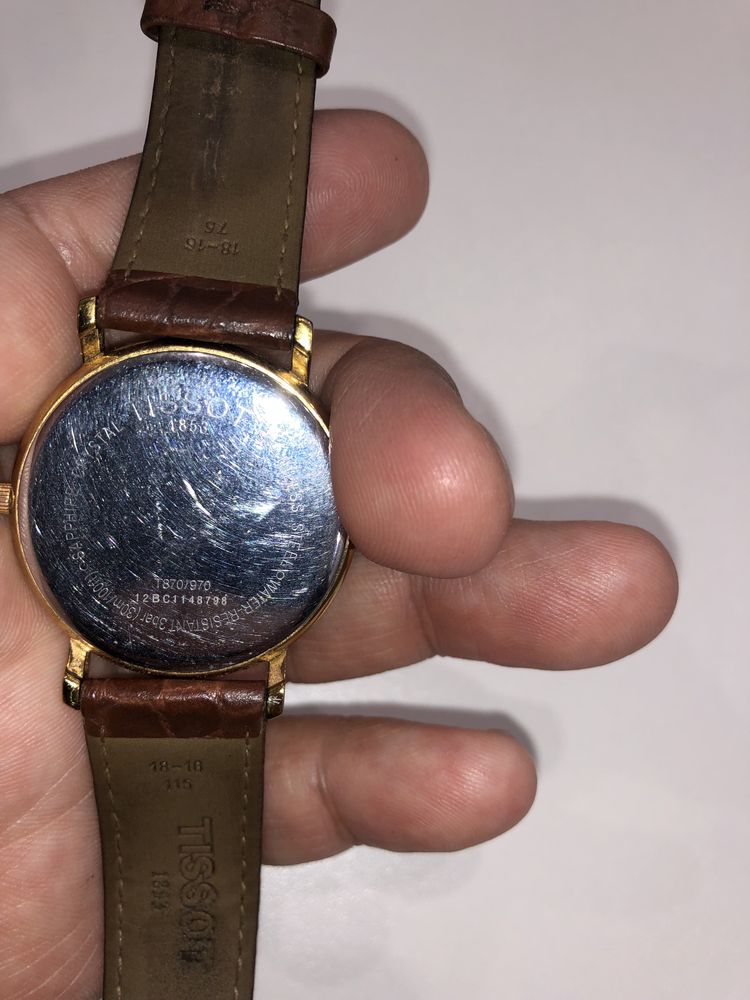 В продаже мужские часы Tissot 1853 срочно