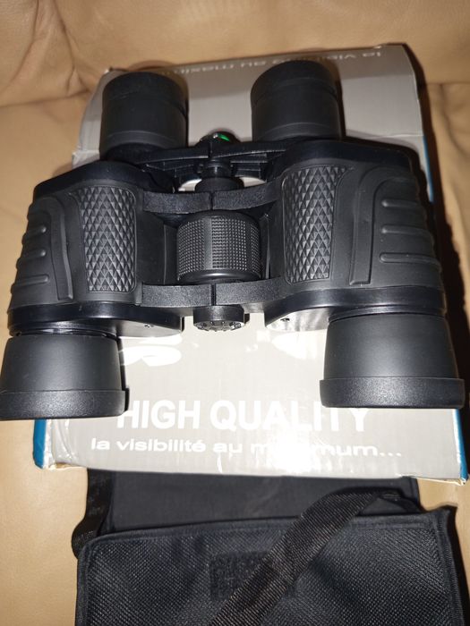 Бинокъл, 10 кратно увеличение.