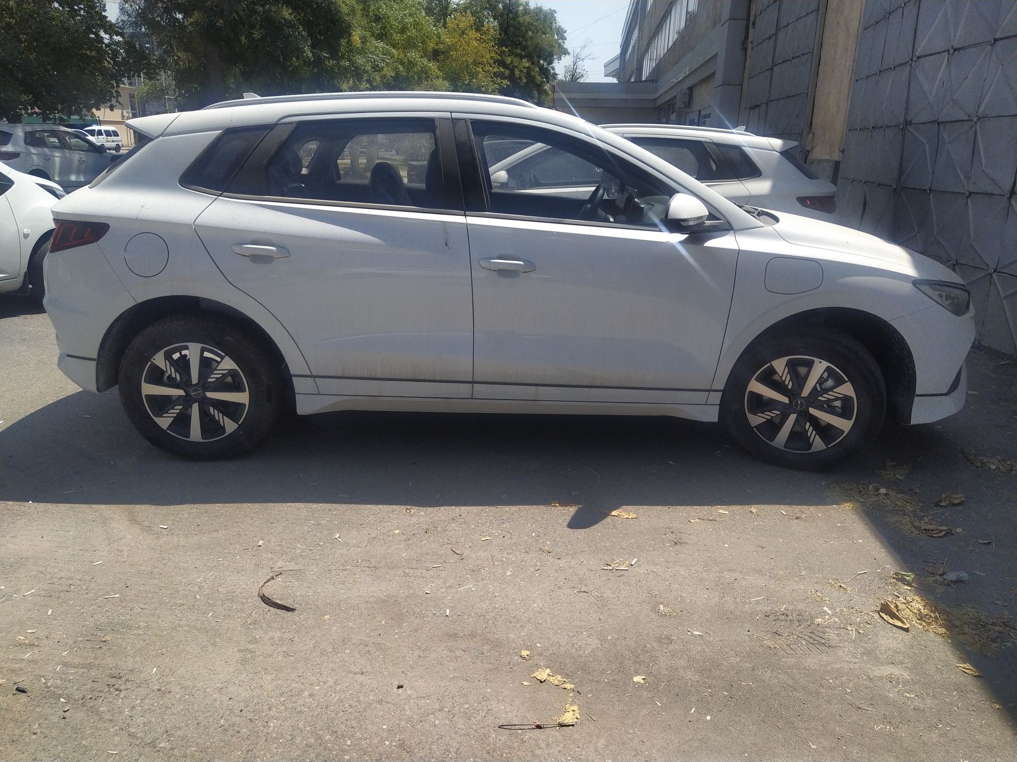 BYD E2 Luxury (405 km) Probeg: 0 km