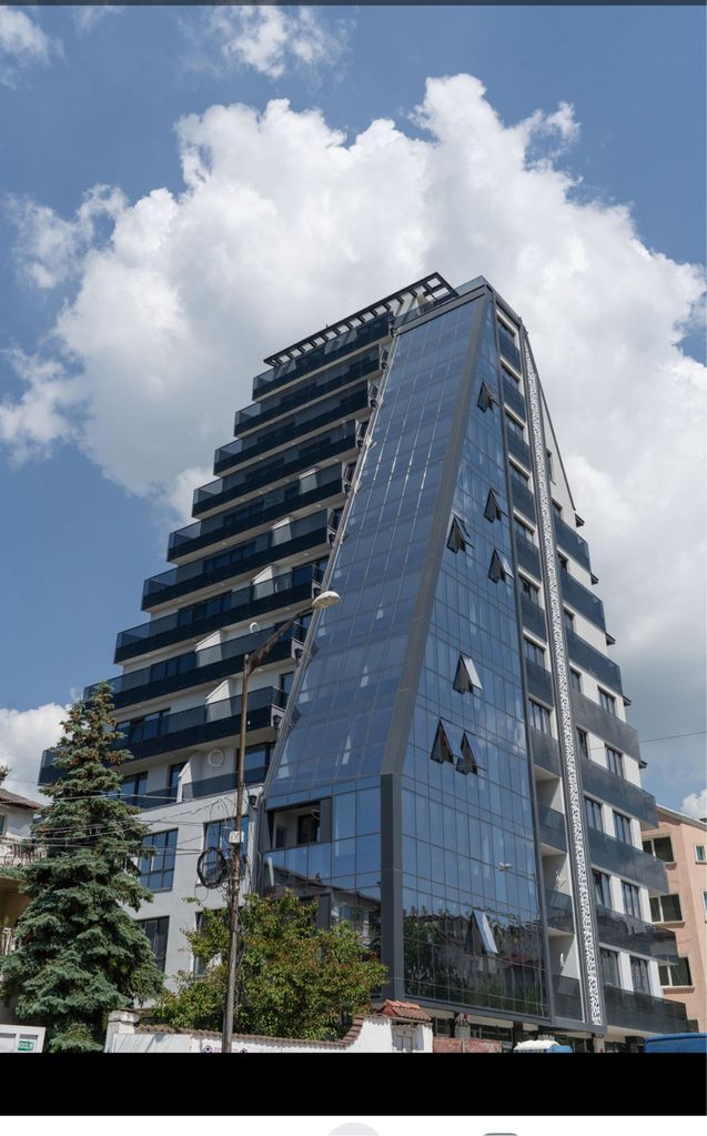 Продава се Двустаен апартамент в Варна, м-т Траката - 71 кв.м за 2958 €/кв.м - Снимка #1
