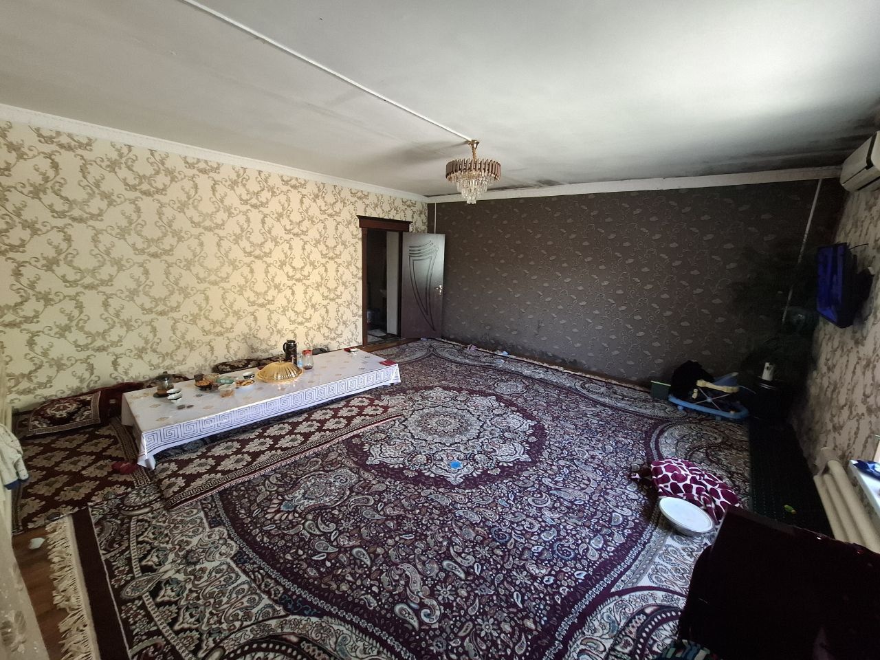 4 Xonali dom sotiladi