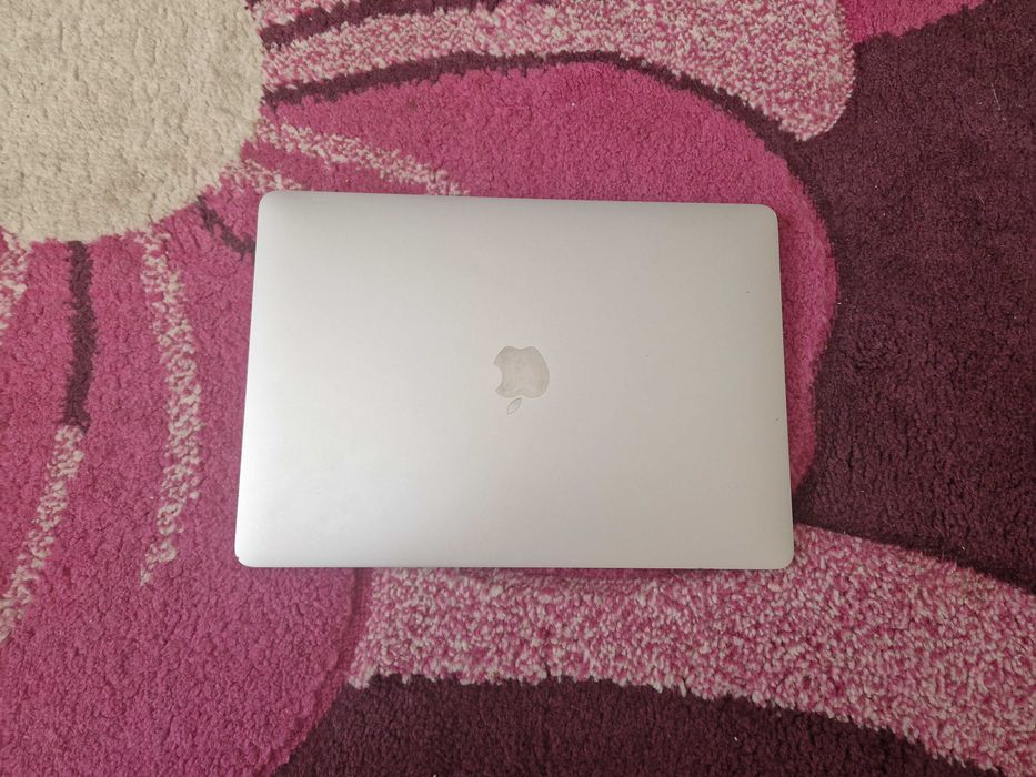 Apple MacBook Air 13 A1932 EMC-3184  (Thunderbolt 3/USB-C)