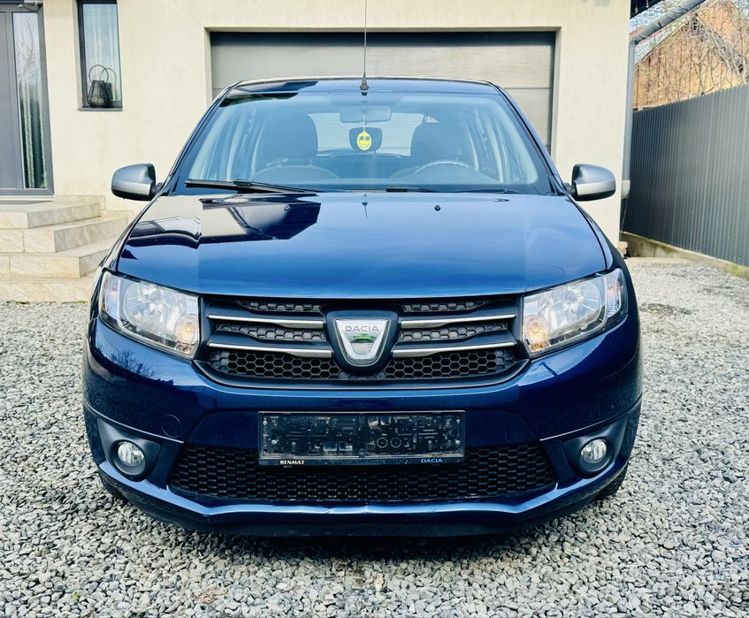 Dacia Sandero cu 70000 mii km reali.An 2015 0,9 benzina cu turbo 90ps.