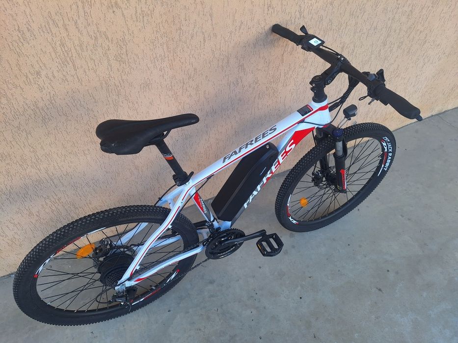 Bicicleta electrica cu acceleratie