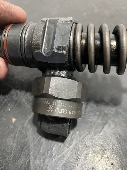 Injector injectoare volkswagen Vw bora 1.9 TDI ARL 150 CP ARL 131 cp