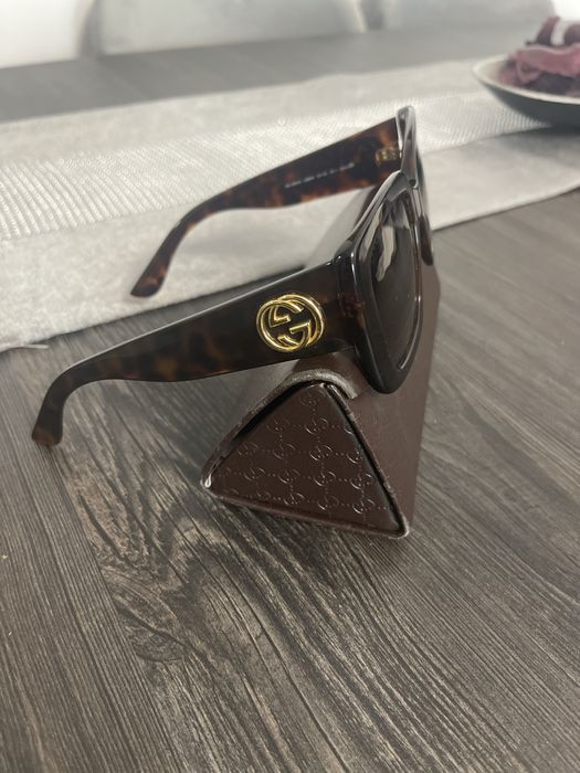 Vand ochelari de soare Gucci originali