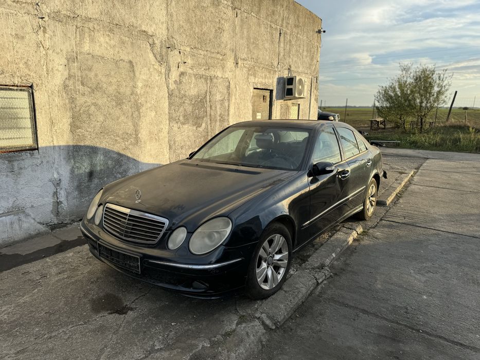 Dezmembrez Mercedes E320 W211 distronic carlig remorcare