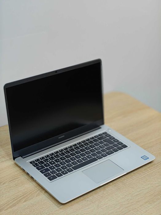 Huawei MateBook D / Core i5-8250U /8GB DDR4/SSD 256GB/ 14” IPS Full HD