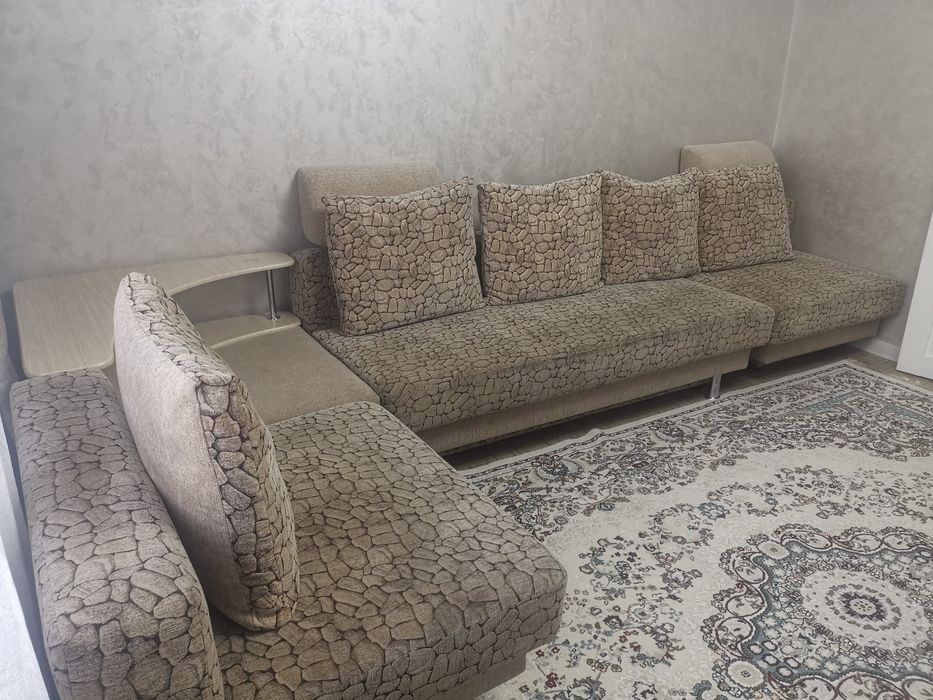 Диван угловой, прямой