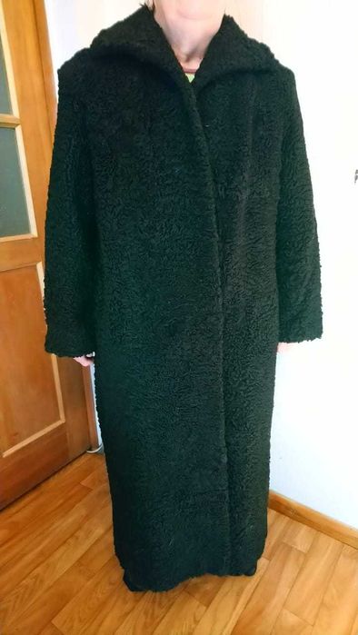 Каракулевая шуба!