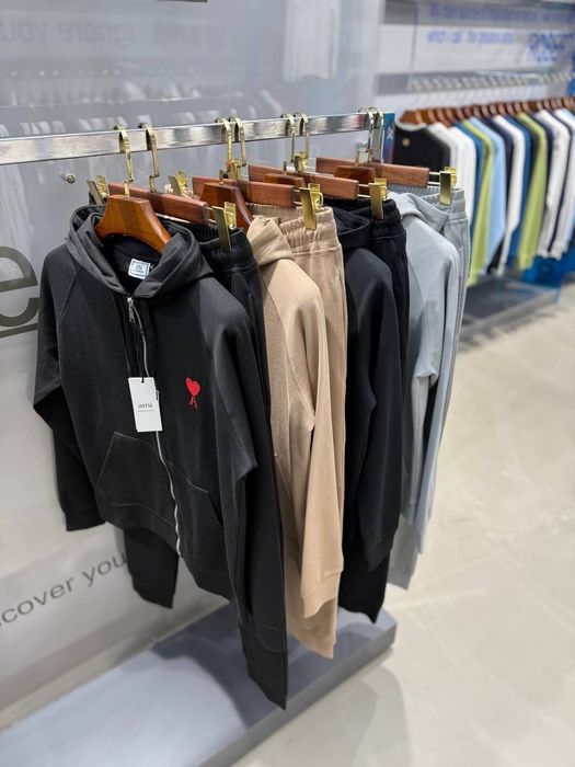 Мъжки екипи различни модели Amiri