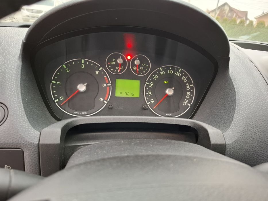 Vând Ford Fiesta an 2006