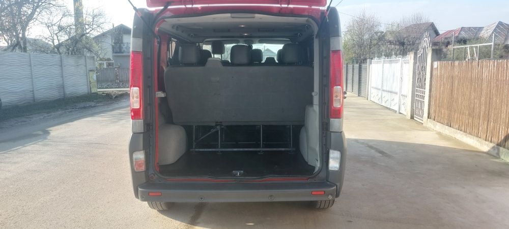 Renault Trafic 8+1 Locuri -2010-Motor 2.0 D.115 Cp. AC. Germania