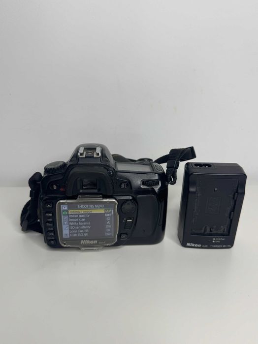 Продавам Nikon D80 - Тяло