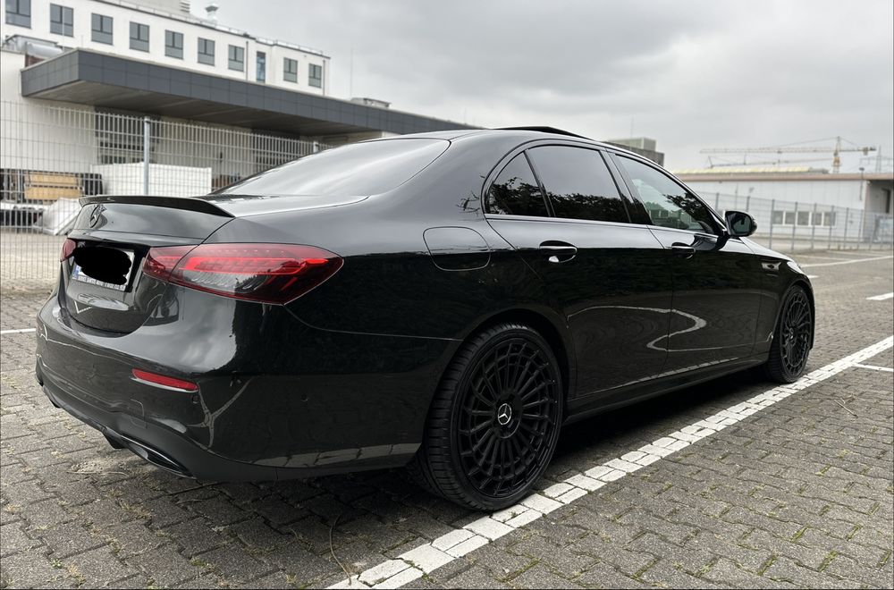 Mercedes E220 Pachet AMG BlackEdition 9g Tronic