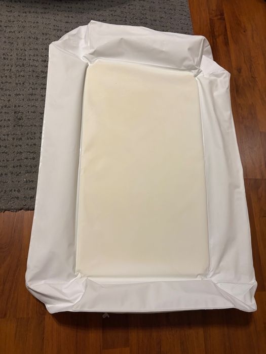 Masa infasat ikea + saltea