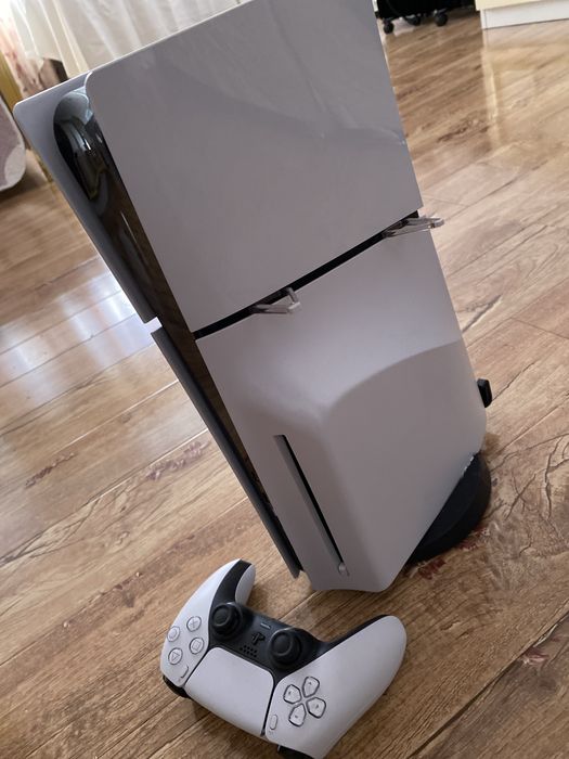 ps5 slim model cu disk