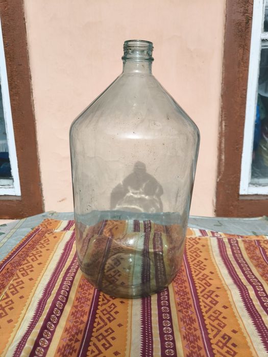 Стеклянный бутыль 20 л