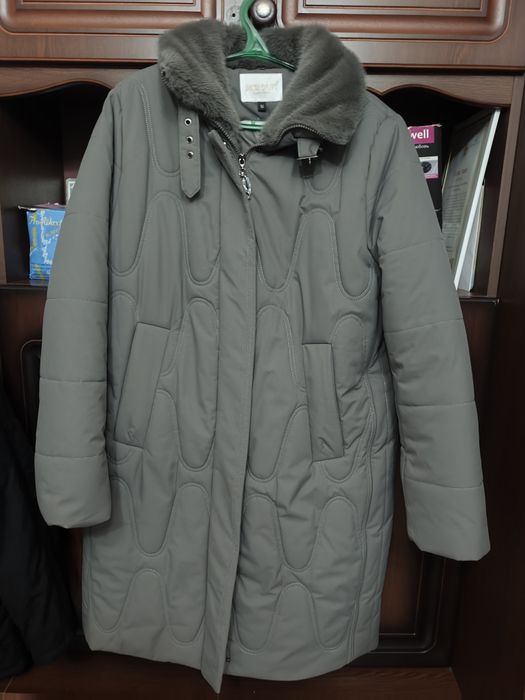 Женский куртка сатамын