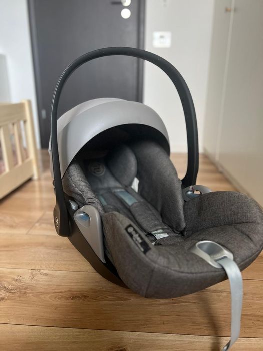 Scoica Cybex Cloud Z i-size Plus + baza Z isofix