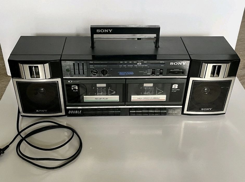 Магнитофон, магнитола SONY CFS-W360