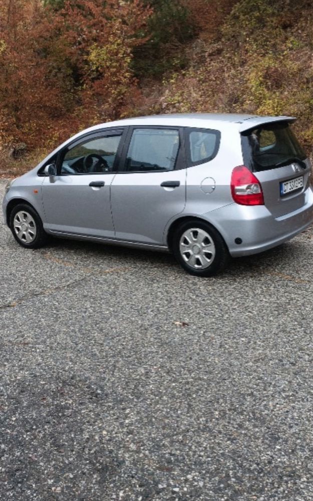 Honda jazz 1.4 i 83 к.с