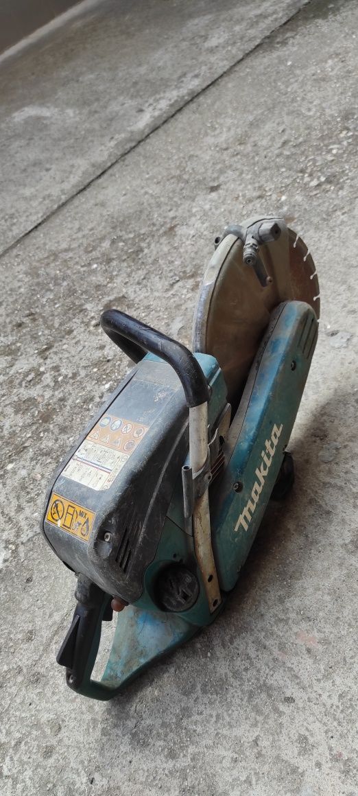 Бензинов фугорез Makita EK 6100