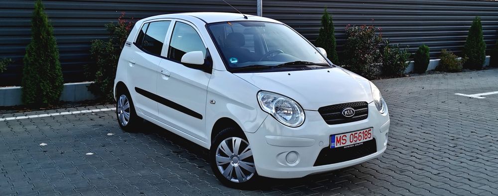 Kia Picanto - Benzină 1.1 - An 2009--Km 160.000--Germania