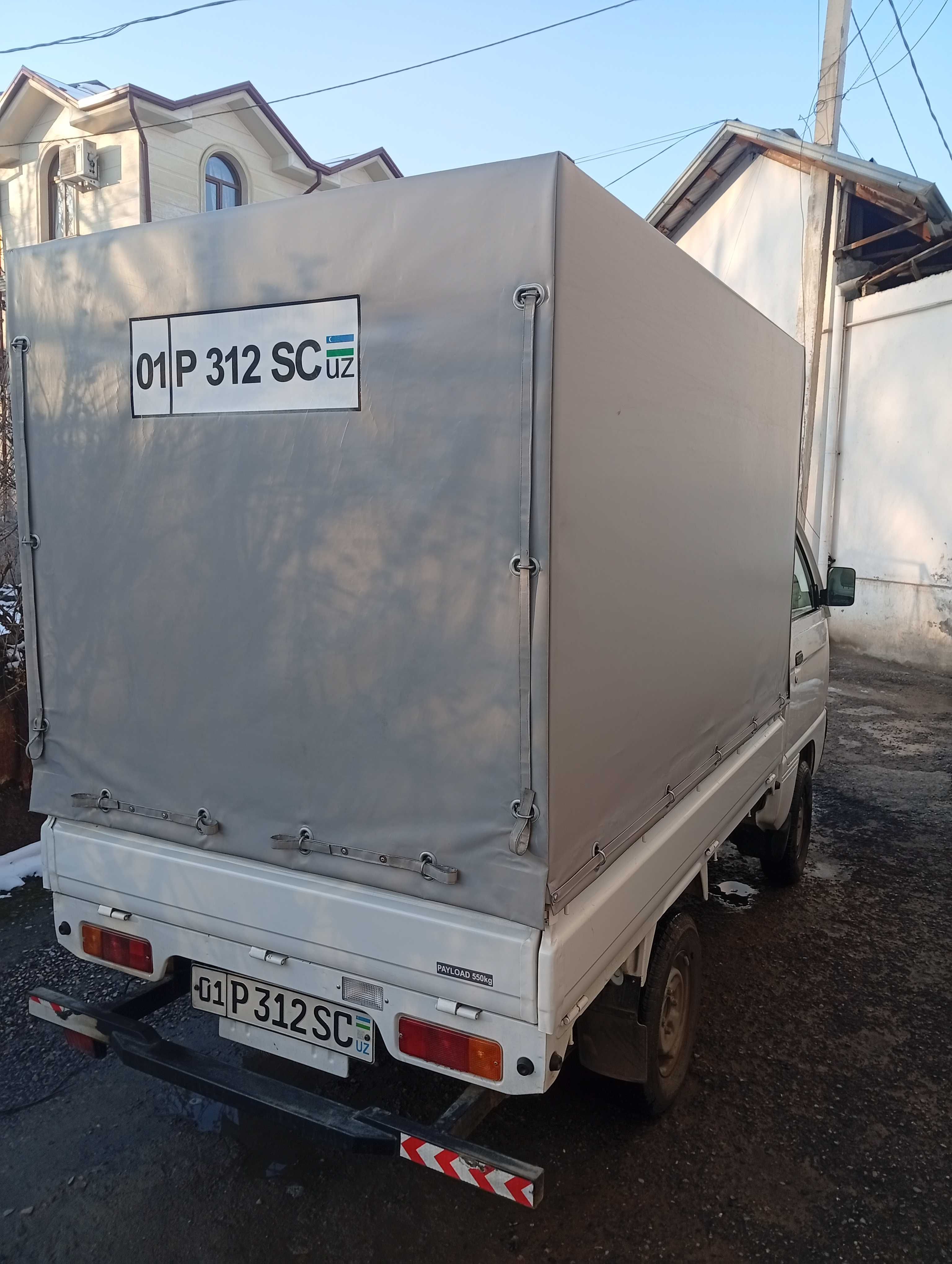 Перевозка грузов на автомобиле Labo автомобилида юкларни ташиш хизмати