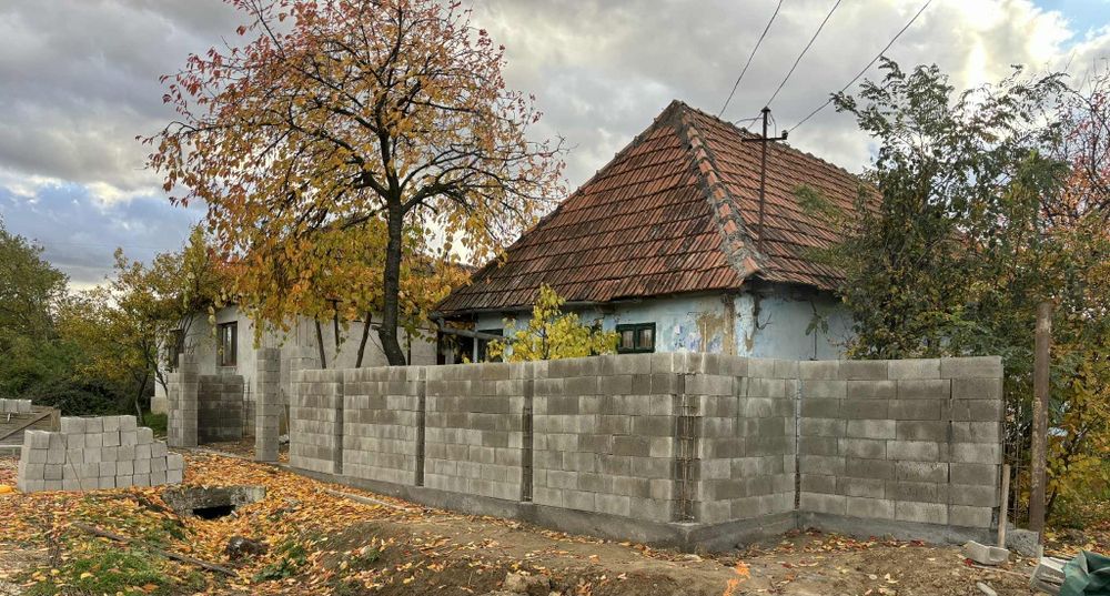 Ofer servicii finisaje interior exterior