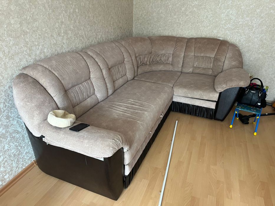 Продам мягкий уголок