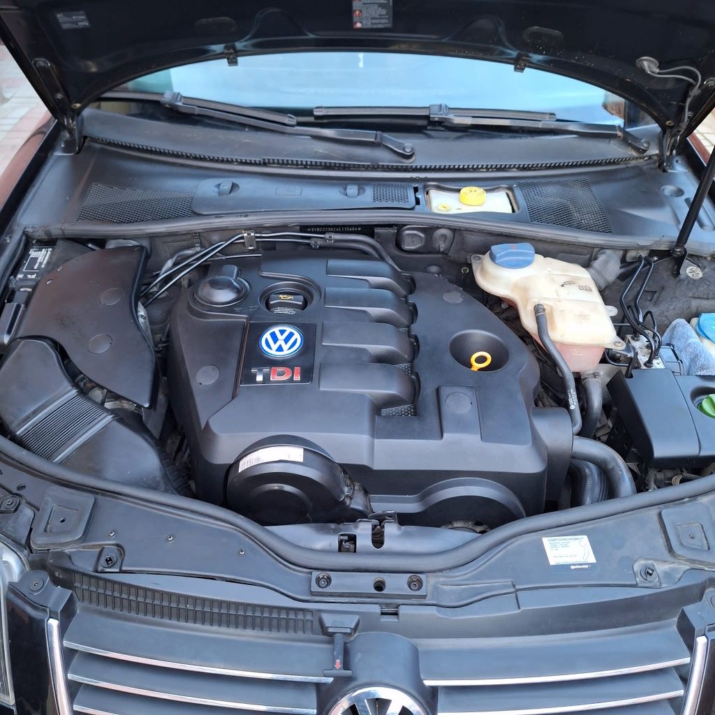Volkswagen Passat B5,5 Facelift motor AWX 2004  1,9 TDI 141 cai