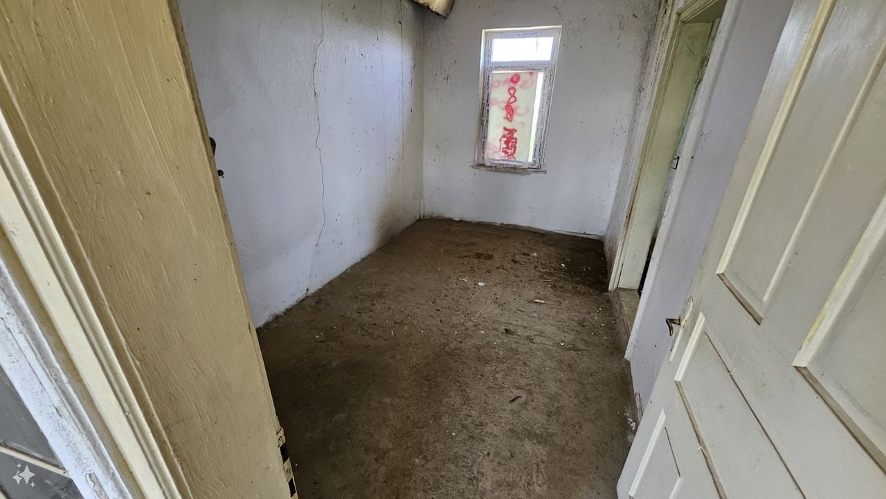 Продава се Къща в с. Пет могили, Област Шумен - 150 кв.м за 51 €/кв.м - Снимка #9