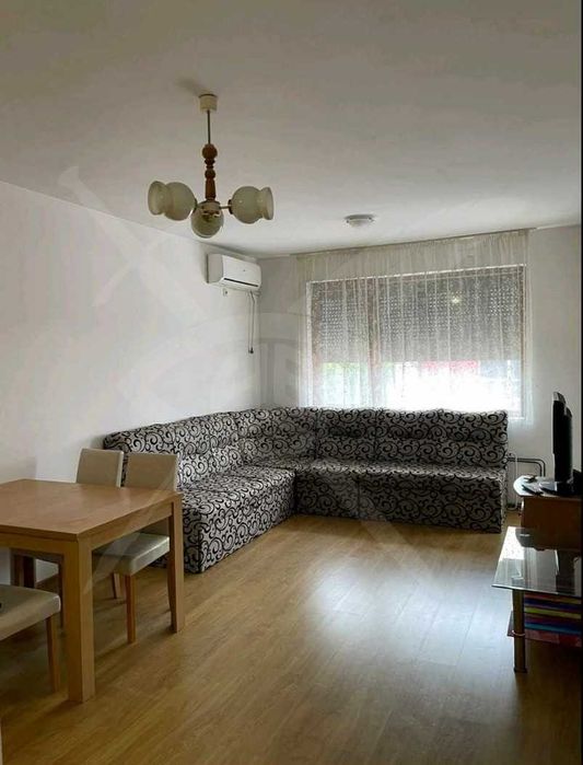 Дава се под наем Двустаен апартамент в Варна, Аспарухово - 45 кв.м за 350 € - Снимка #1