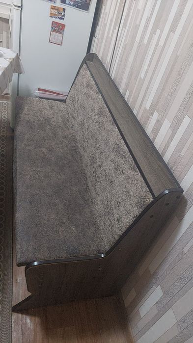 Продом кухонный стол  стулом