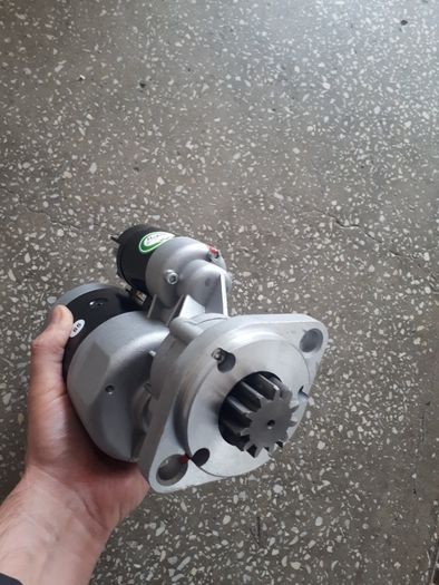 Electromotor pentru Same cu reductor si 11 dinti