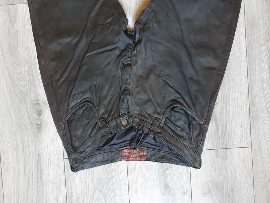 Pantaloni de piele JOHN DEVIN - Marimea 36 (Talie 89 cm)