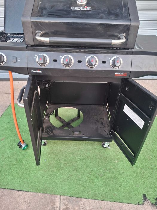 Газов грил Char-Broil -НОВО
Газов грил Char-Broil -НОВО