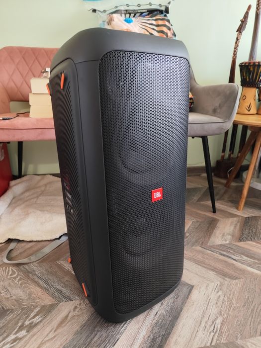 JBL partybox 300 идеална