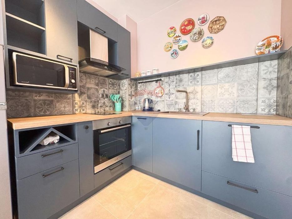 Дава се под наем Двустаен апартамент в к.к. Св.Св. Константин и Елена - 68 кв.м за 657.9 € - Снимка #7