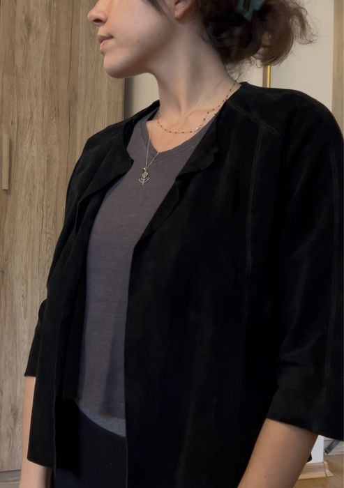 Jacheta cropped piele intoarsa