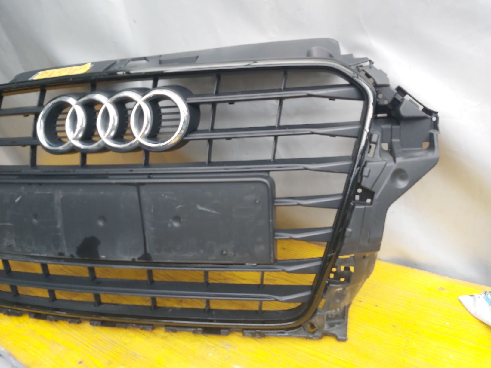 Грил решетка ауди а3 Audi A3 S-line