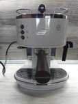 Кафемашина Delonghi ECOV 311 - кафе със супер каймак