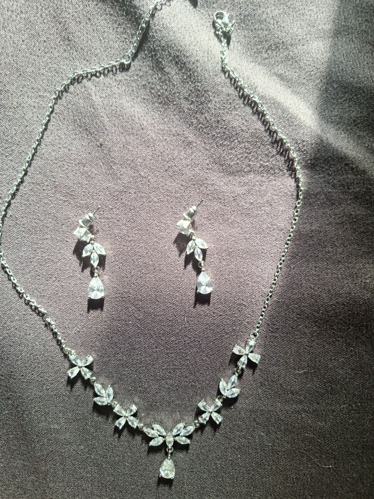 Accesorii mireasă