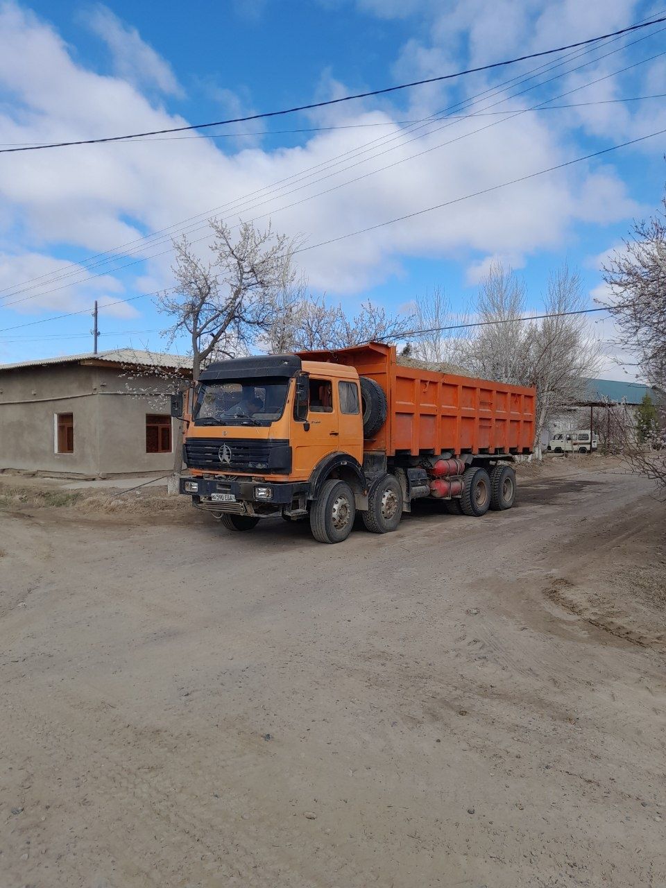 3та хова норбенс самосваллари сотилади