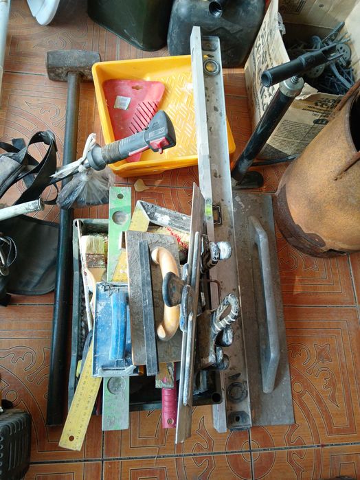 Всякие инструменты для ремонта