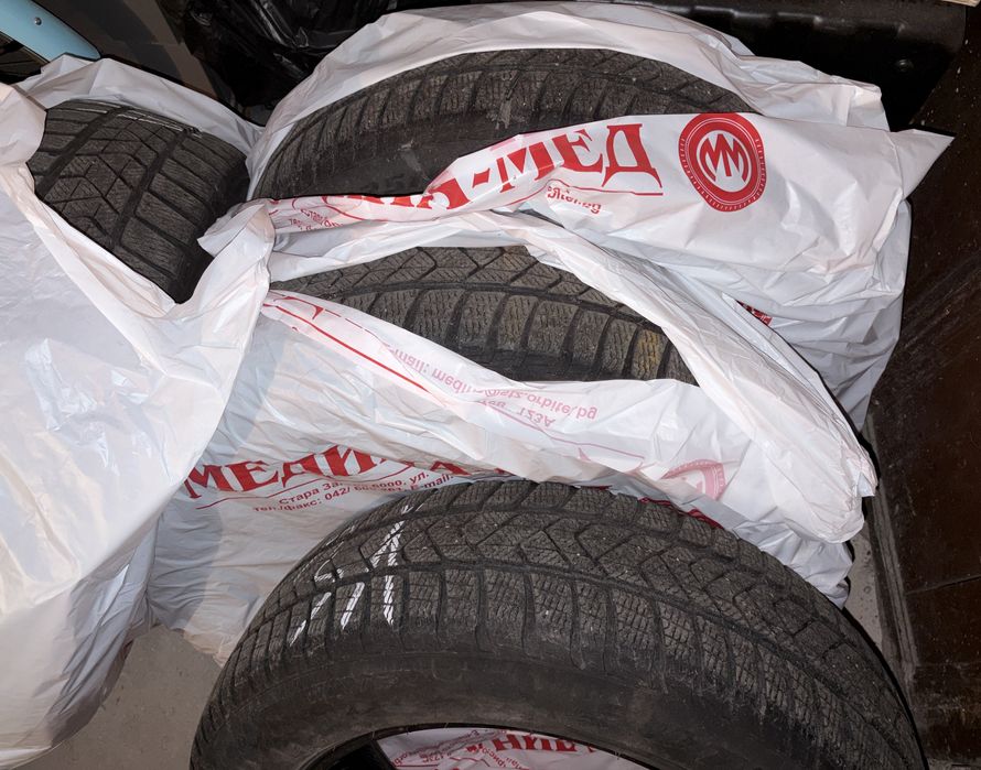 Pirelli Sottozero 3,  225/60/18, 4 бр.