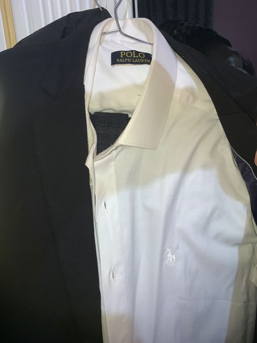 Костюм мужской покупали за дорого в России