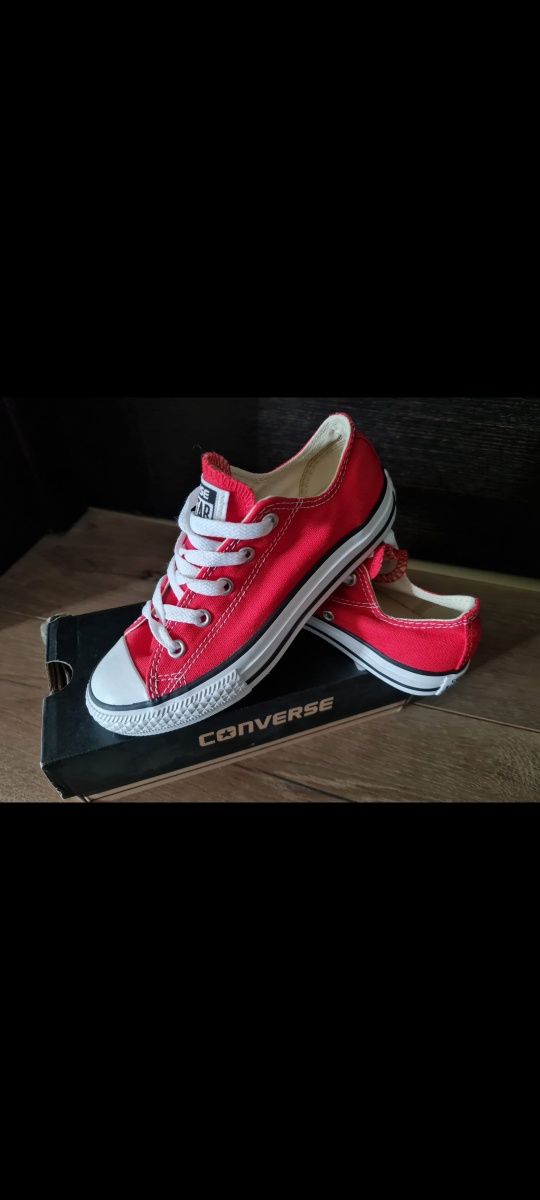 Tenisi Converse NOI Marimea 28 ,5 ,29 și 31